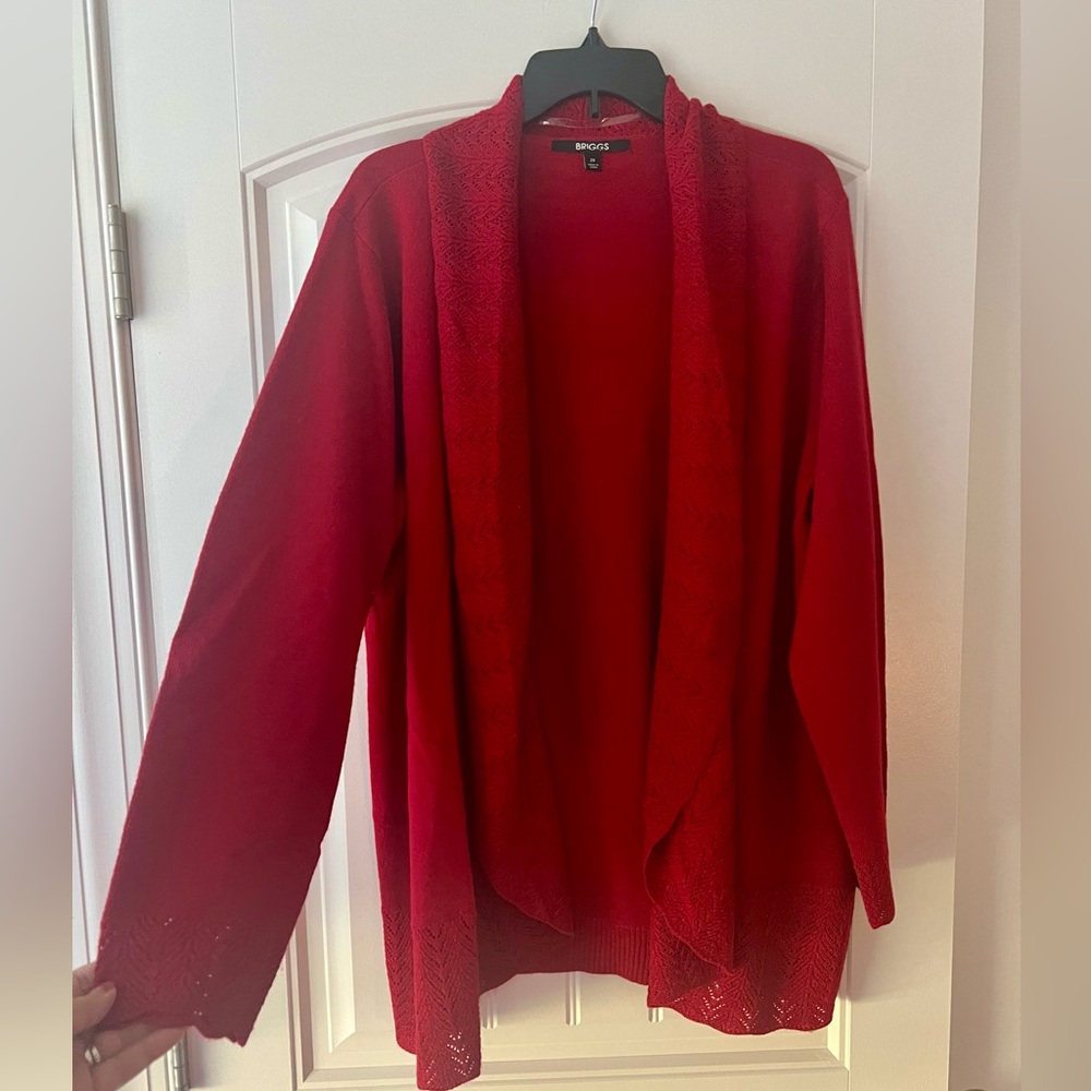 Briggs size 2X Beautiful Red Cardigan